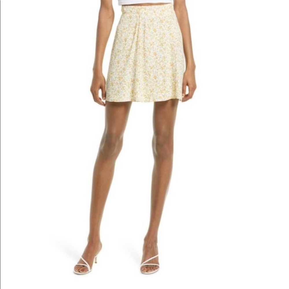 Reformation flounce skirt, NWT size 8